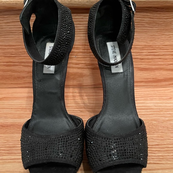 🌸 Steve Madden Pre Loved Carrie Heels w/ Ankle Strap Platforms, size 8.5 - Picture 3 of 15